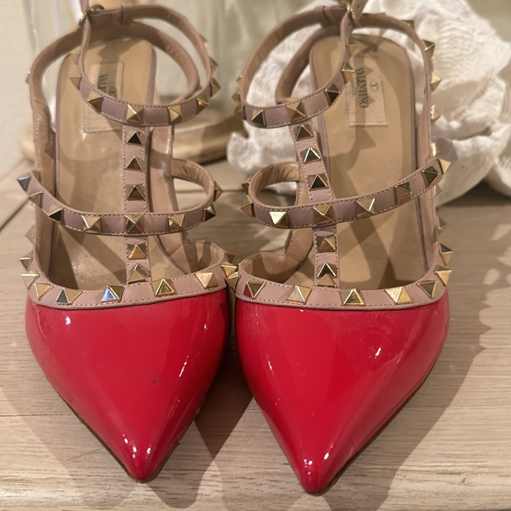 💯 Authentic Valentino Rockstud Pumps-FIRM - Picture 5 of 10